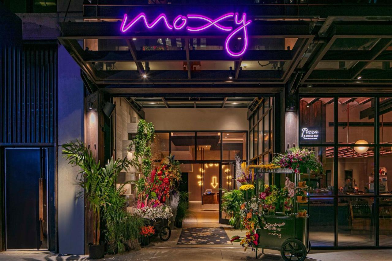 Moxy Nyc Chelsea Hotel New York Eksteriør billede